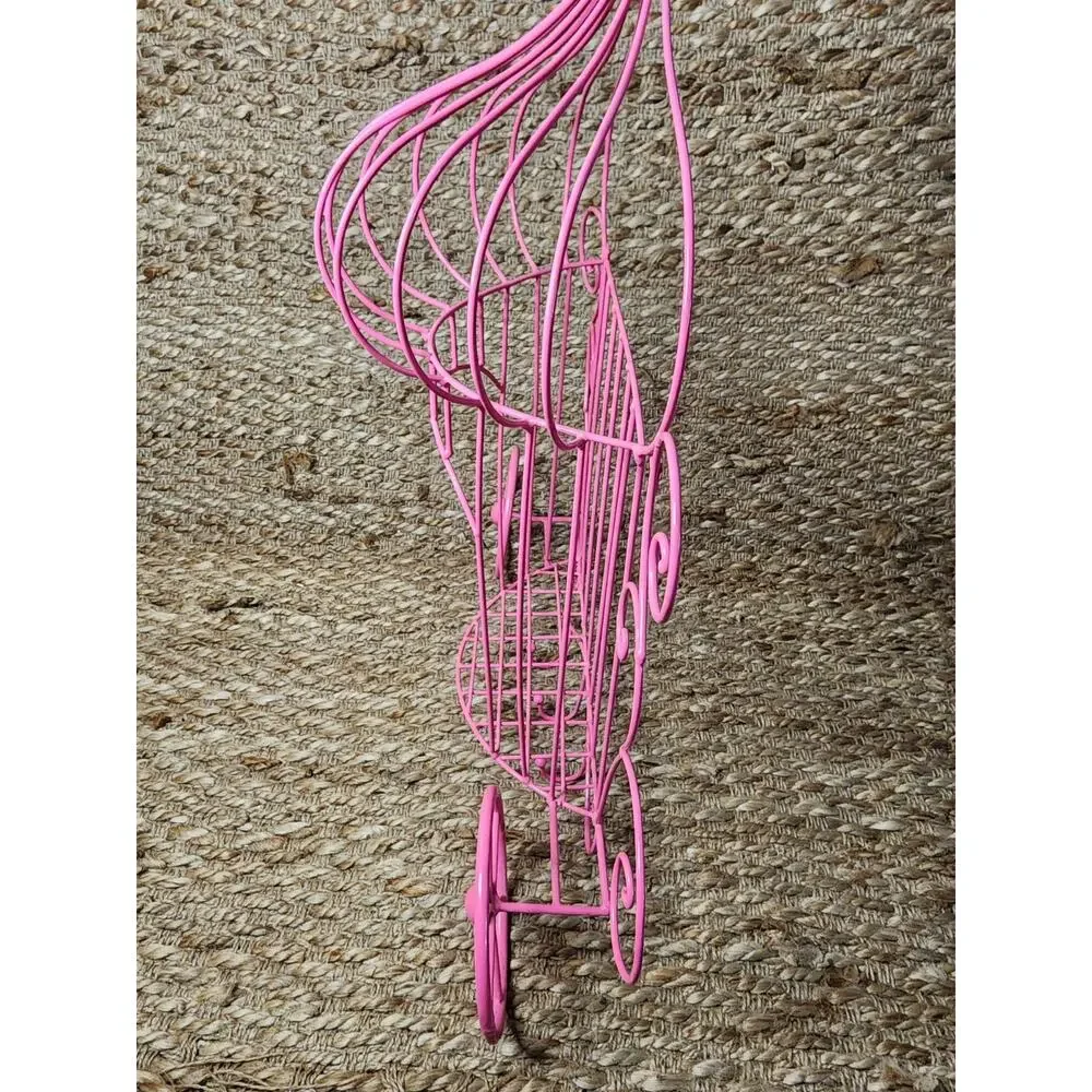 PINK PRINCESS CINDERELLA’S CARRIAGE WIRE WALL SHELF WITH HOOKS 22” HOME DECOR